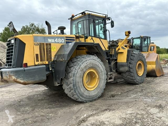 Nakladač Komatsu