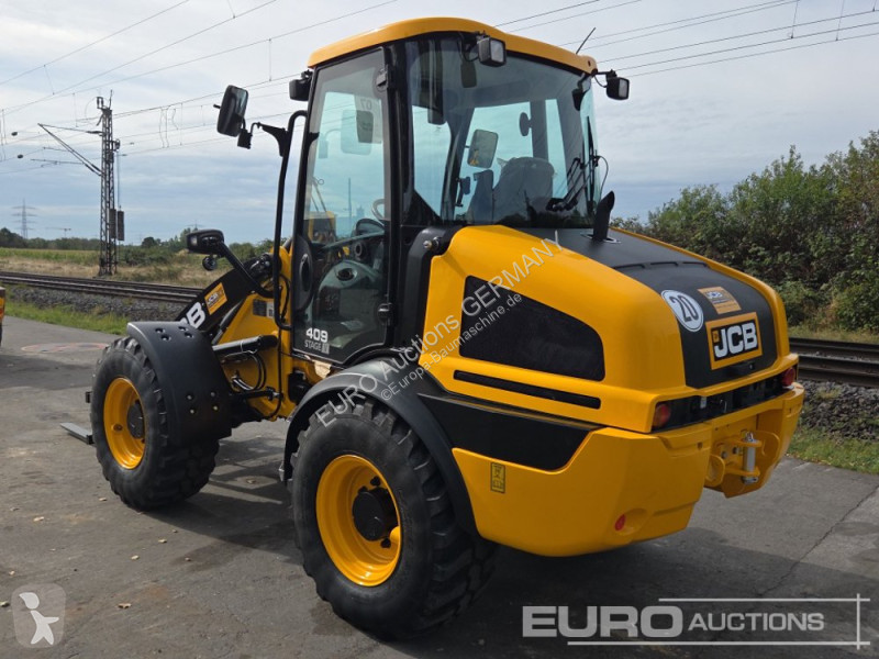 Товарач JCB 409