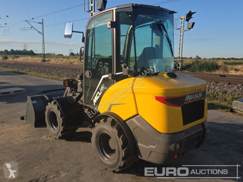Ładowarka Mecalac MCL4+