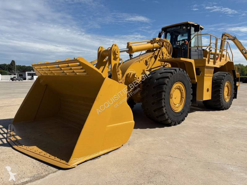 Nakladač Caterpillar 988H