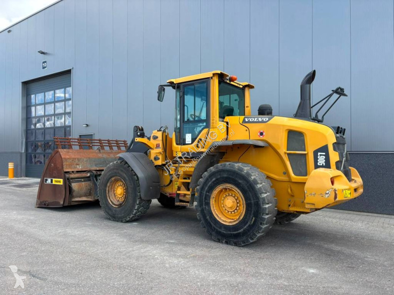 مُحمّلة Volvo (High tip bucket)