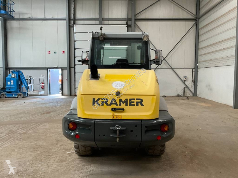 Nakladač Kramer 5075