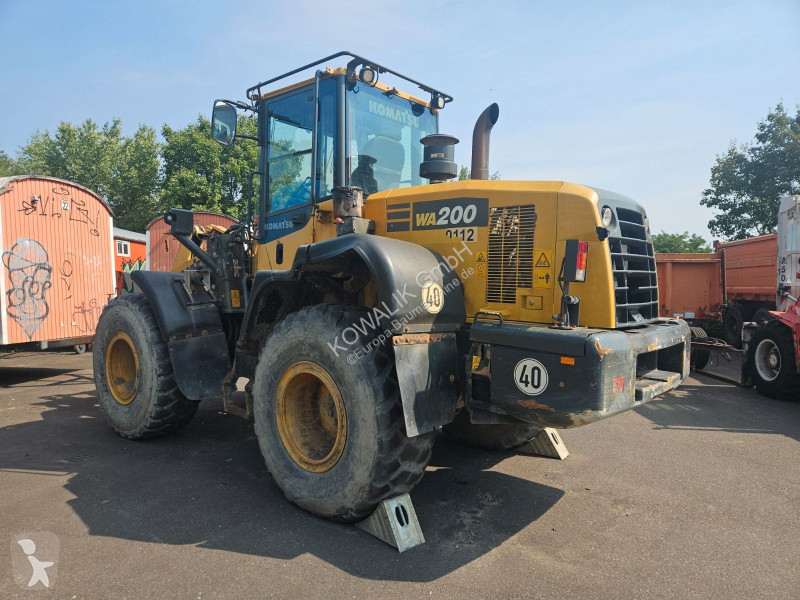 مُحمّلة Komatsu WA 200-7 Radlader defekt