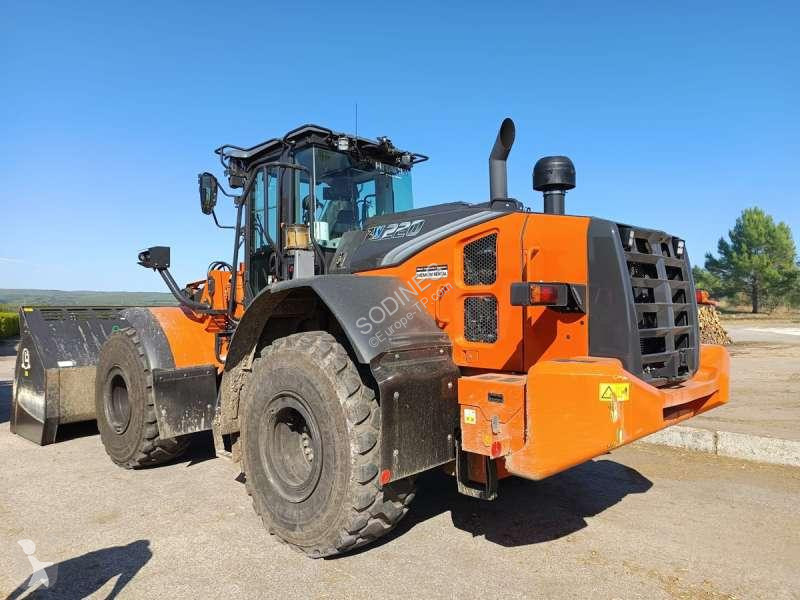 Nakladač Hitachi