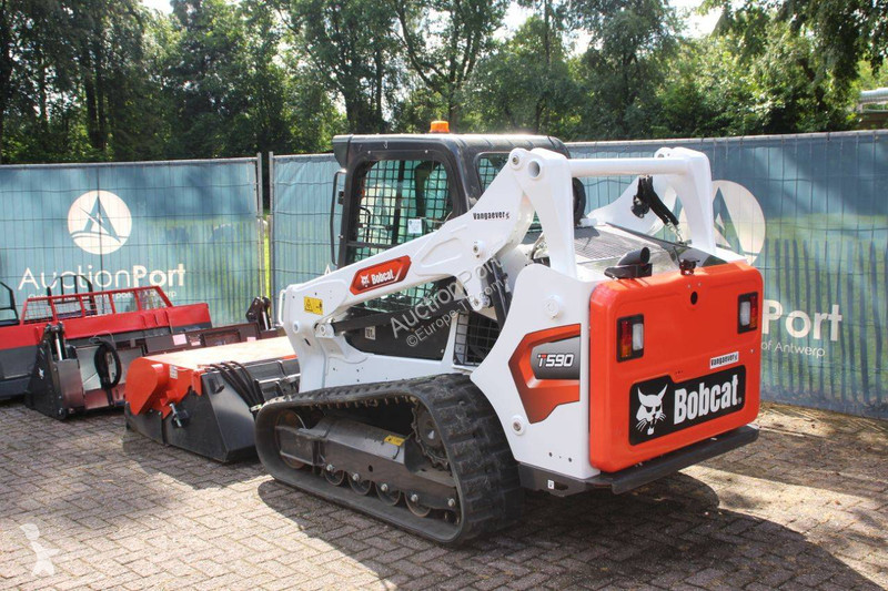 مُحمّلة Bobcat T590