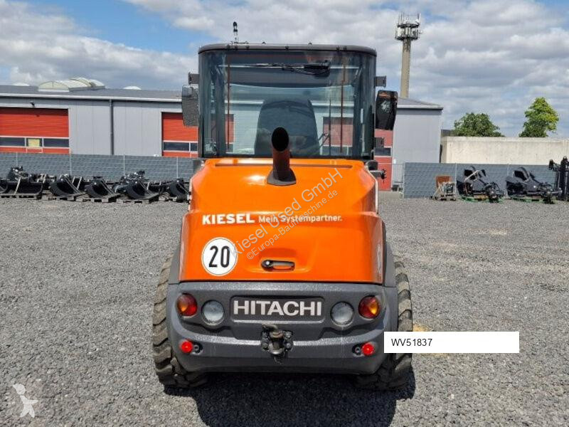 Nakladač Hitachi 6