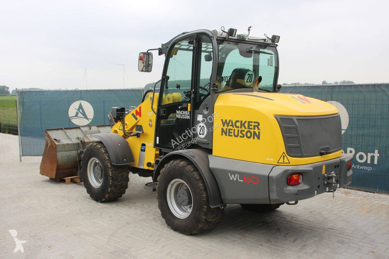 Chargeuse Neuson WL60
