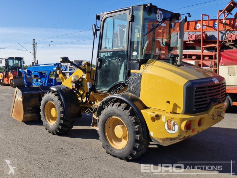 Chargeuse Caterpillar 908M