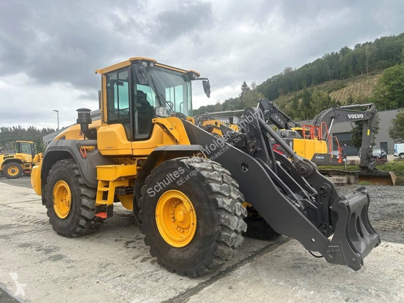Shovel Volvo L 110 H LB