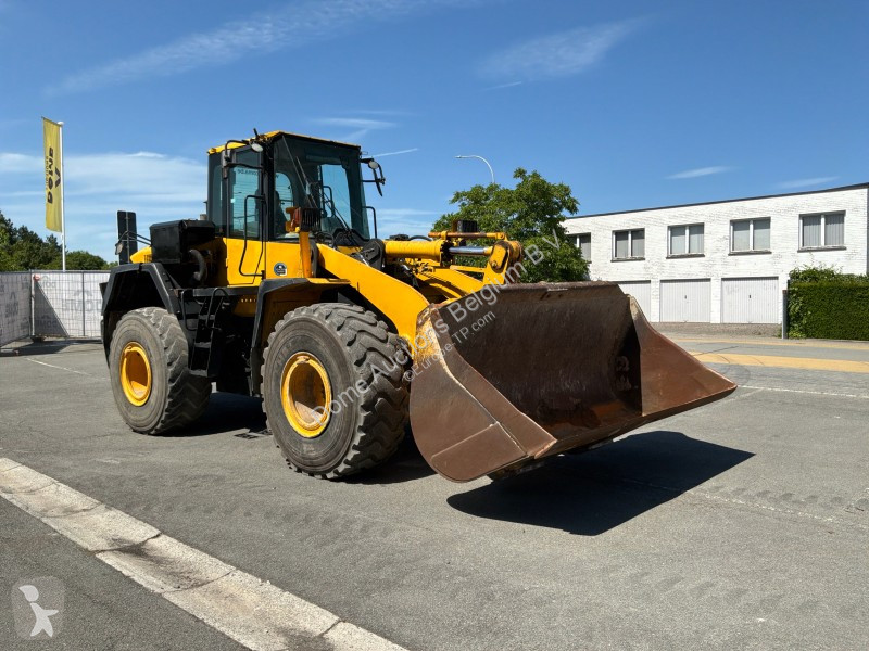 Навантажувач Komatsu