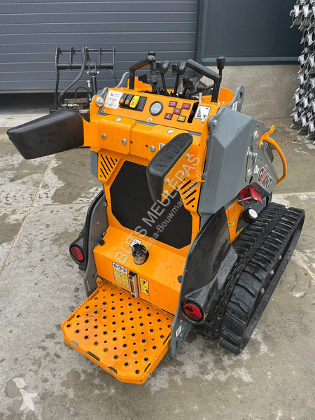 Навантажувач Giant GS 950 T schranklader skid...
