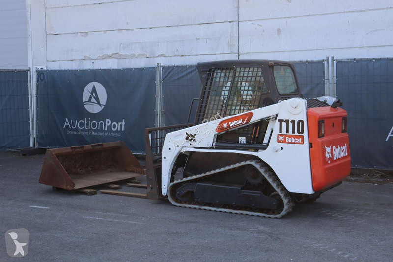 Bobcat  loader