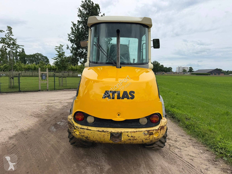 Pá carregadora Atlas