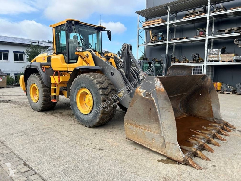 Volvo  loader
