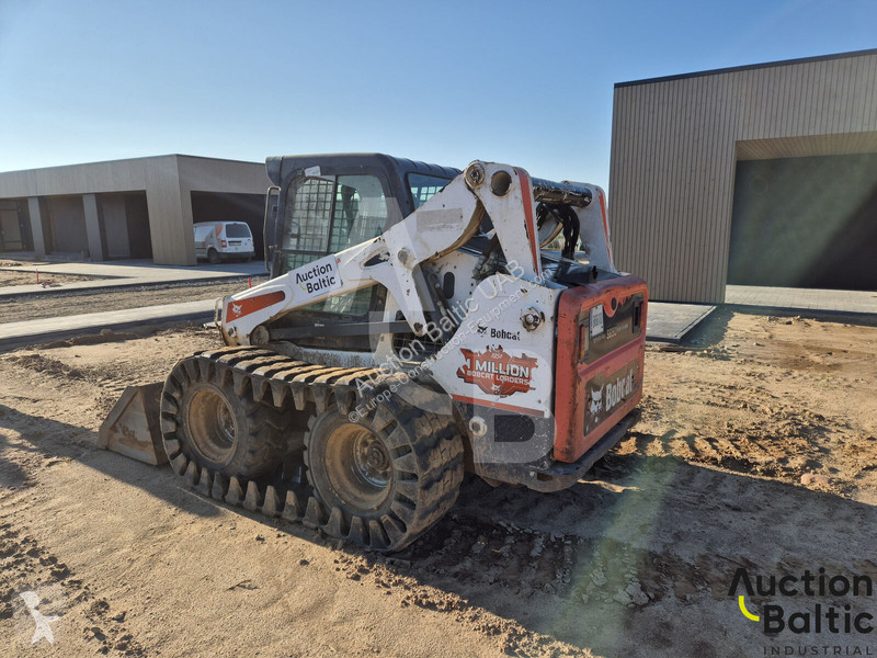 Навантажувач Bobcat