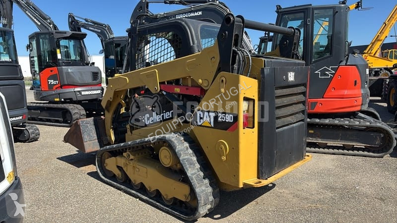 Pá carregadora Caterpillar 259D