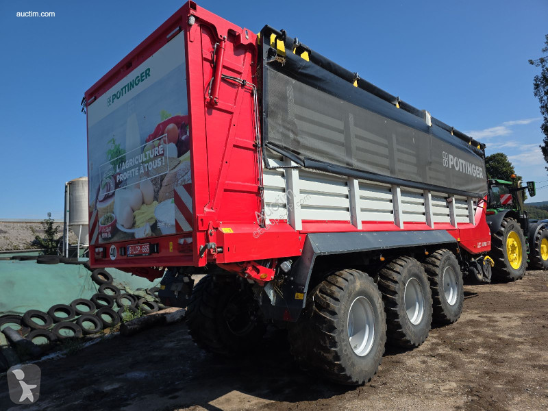 Pöttinger l2j jumbo 7470 farming trailer