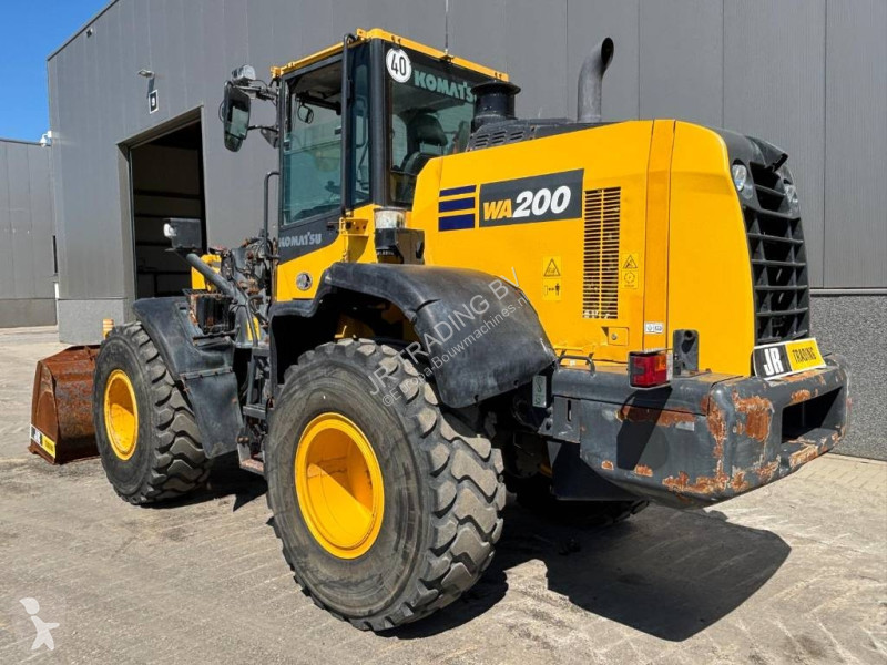 Lastare Komatsu WA 200-8