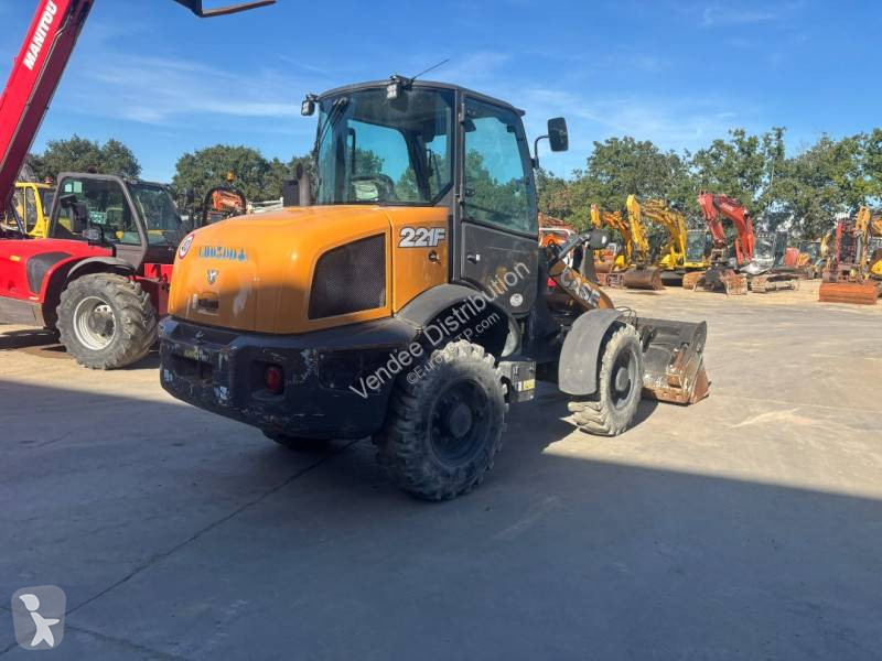Lastare Case 221F