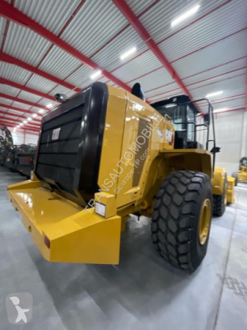Pá carregadora sobre pneus Caterpillar nova