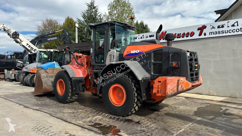 Lastare Hitachi