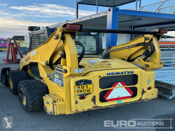 Мини-погрузчик Komatsu