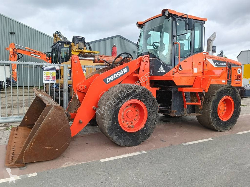 Lastare Doosan DL 220 DL200 DL250 DL180 shovel...