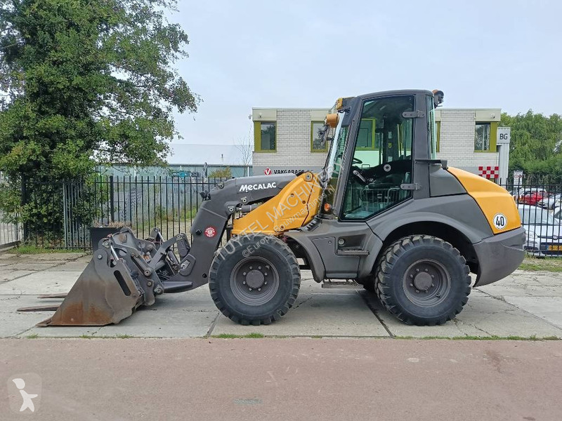 Lastare Mecalac AS 900 40km/h snelloper shovel...