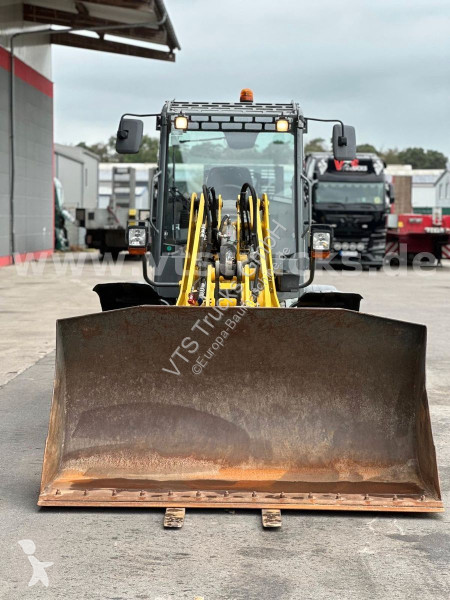 Фронтальный погрузчик Wacker Neuson WL 70 4x4...