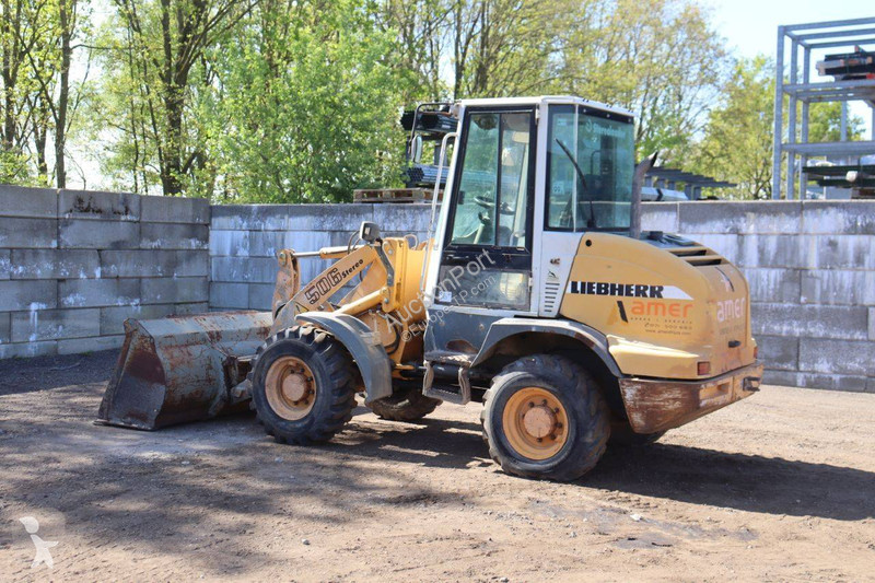 Pala cargadora Liebherr L506