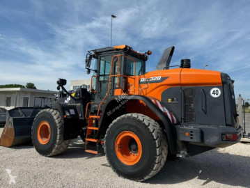 Pala cargadora de ruedas Doosan