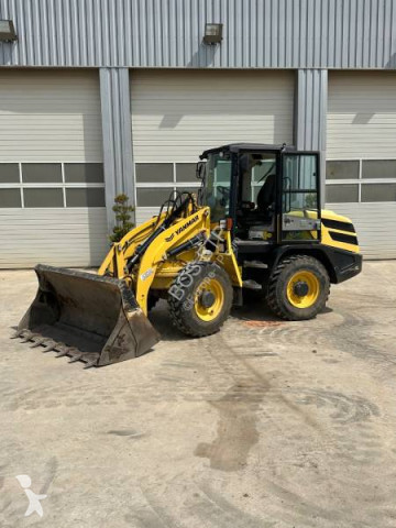 Pala cargadora de ruedas Yanmar