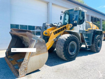 Liebherr L566
