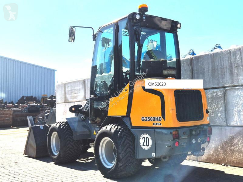 Nakladač Giant G2500 X-Tra HD