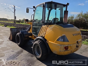 Chargeuse sur pneus Volvo