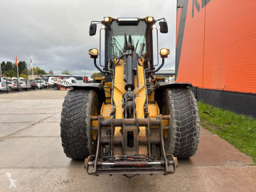 Chargeuse sur pneus Caterpillar