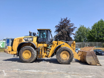 Chargeuse sur pneus Caterpillar