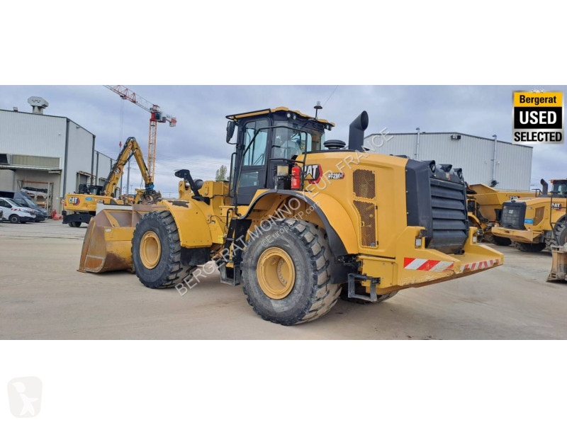 مُحمّلة Caterpillar 972M XE