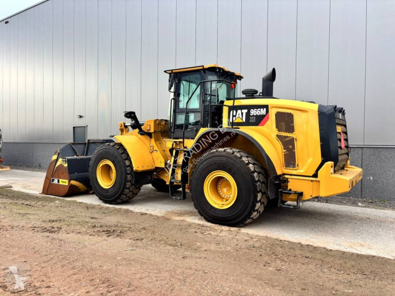Товарач Caterpillar XE