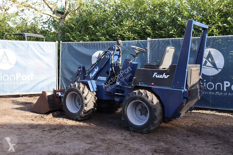 مُحمّلة Fuchs F1300