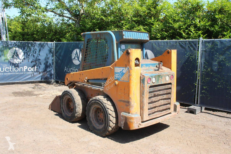 Товарач  Gehl R190