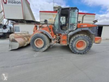 Chargeuse sur pneus Hitachi