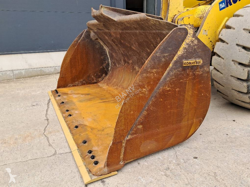 مُحمّلة Komatsu WA475-10E0