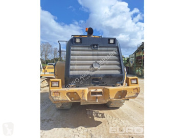 Колесен товарач Caterpillar
