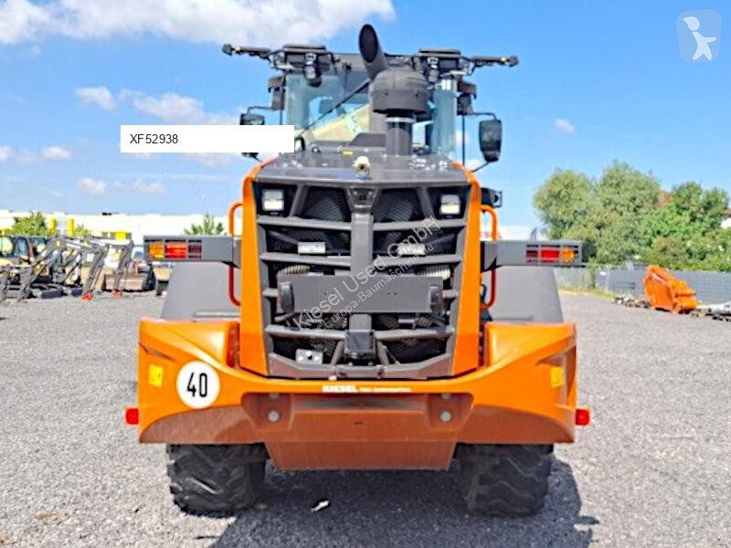 Товарач Hitachi ZW180-7