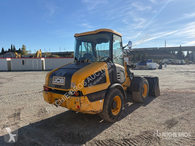 Chargeuse JCB T4