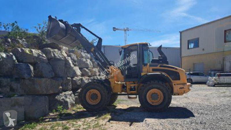 Shovel Volvo TP