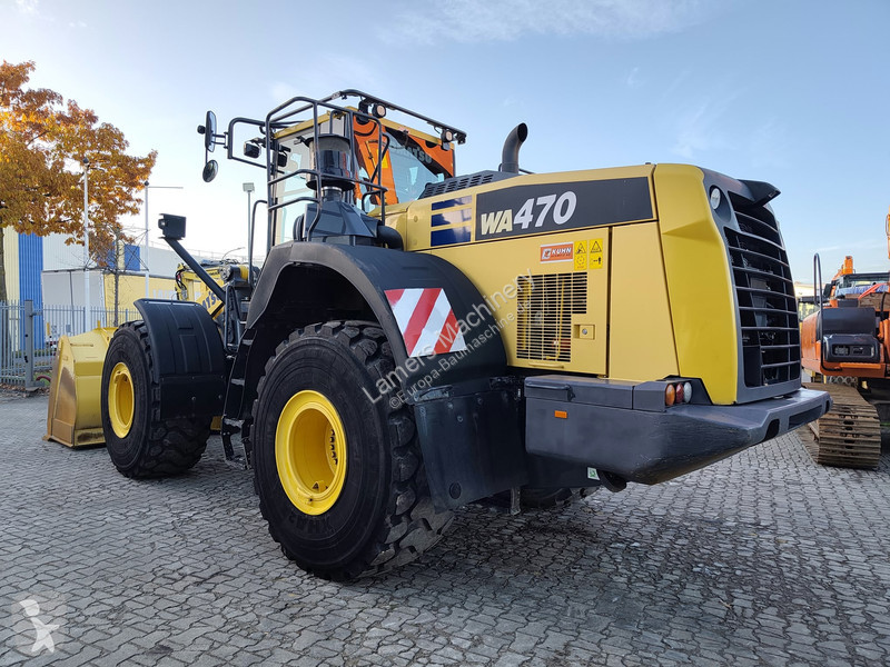 Pá carregadora Komatsu 4708