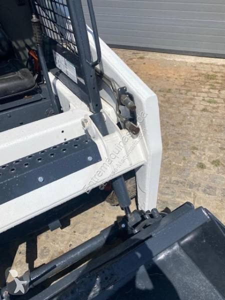 Shovel Bobcat