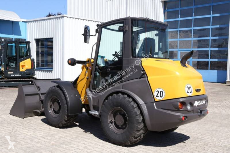 Incarcator Mecalac AX 850
